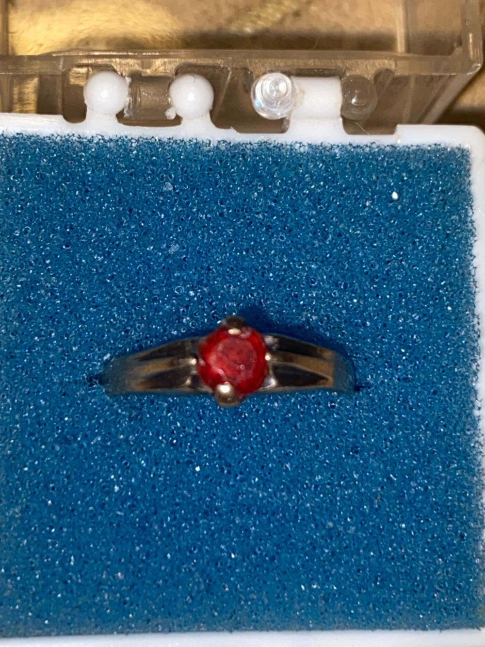 ❤️🩷❤️EUC 14K Italian Gold Vintage Pure Genuine Ruby Gemstone Child’s Ring
